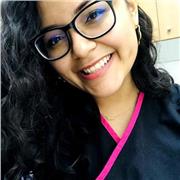 Profesora de inglés que imparte clases a todas las edades con experiencia